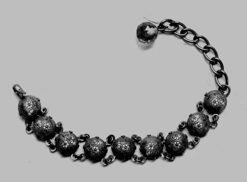Armlet, qing dynasty, 19.7 cm long.