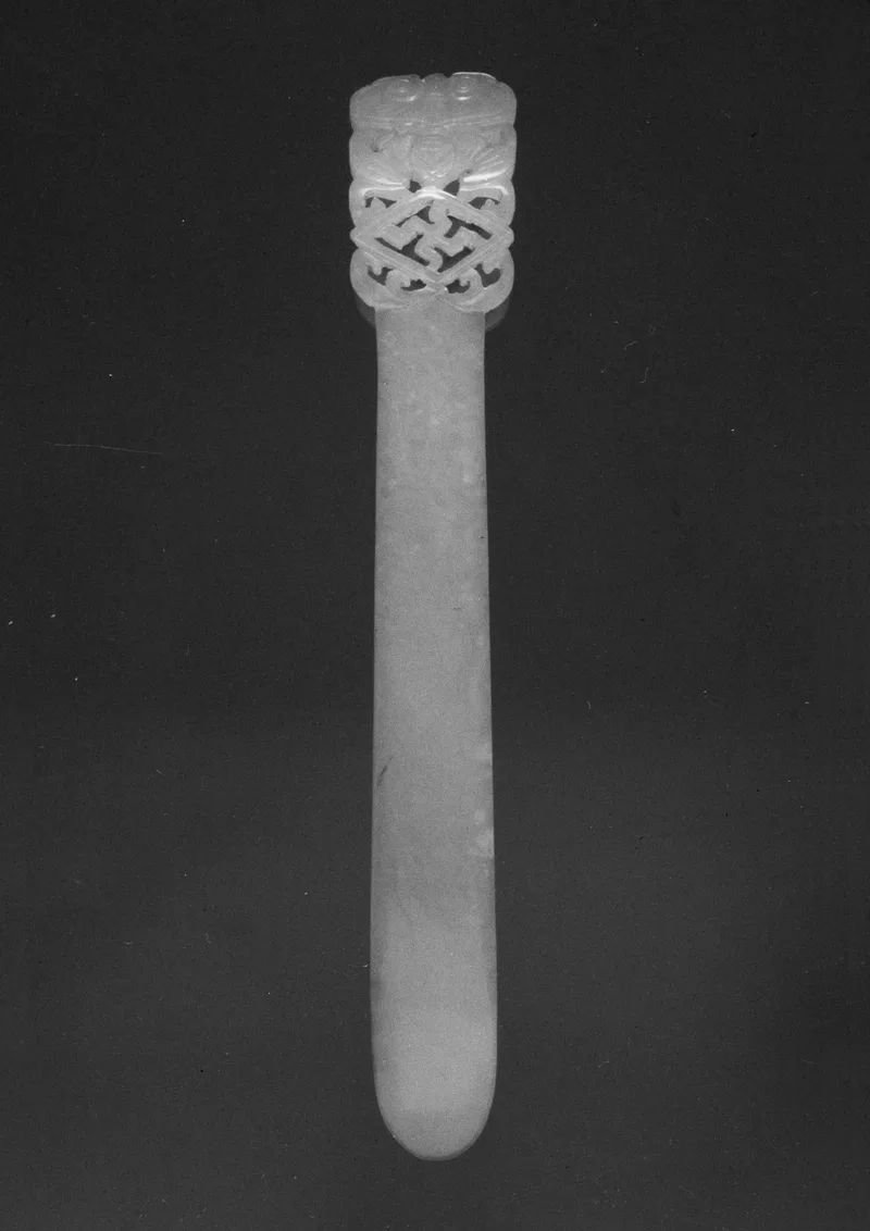 Jade (nephrite) hairpin, qing dynasty, 14 cm long.