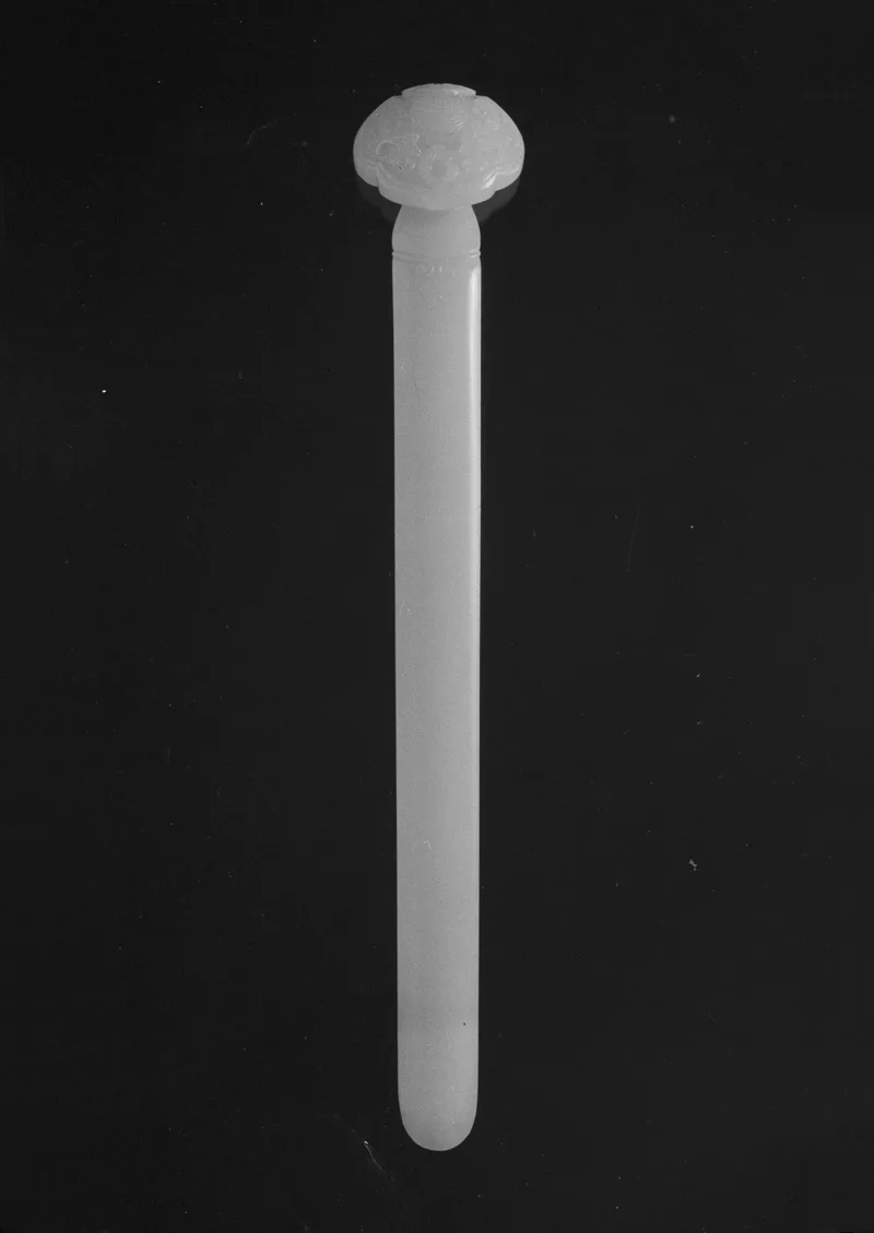 Jade (nephrite) hairpin, qing dynasty, 16 cm long.