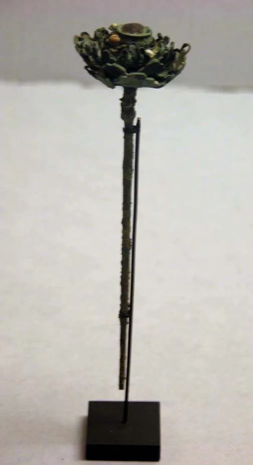 Gilt silver hairpin, sui and tang dynasties, 12.7 cm long.