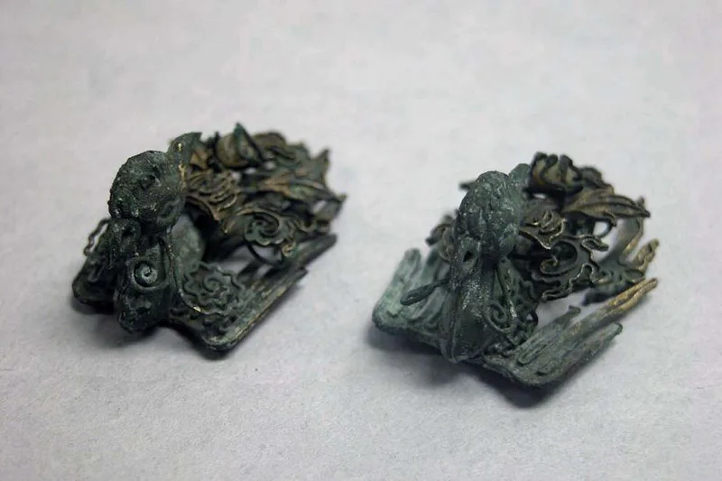 Gilt silver hairpin, song, liao, jin and yuan dynasties, 2.2 cm high.